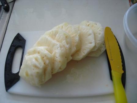 Hilo white pineapple